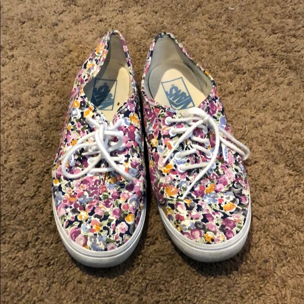 Flower vans